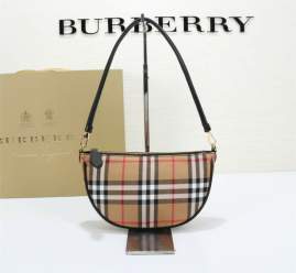 Picture of Burberry Handbags _SKUfw186889105fw